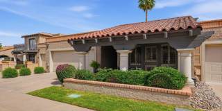 7519 N Via Camello Del Sur Gallery 1