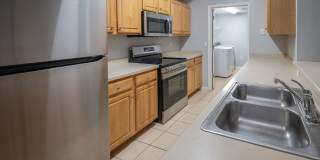 Available for Immediate Move in!  Gorgeous 2 Bedroom Condo with Garage on the 1st Floor! Gallery 11