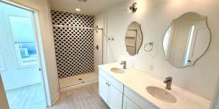 *COMING SOON* Jaw Dropping 4 Bedroom / 3 Bath Home Near Downtown! Gallery 29
