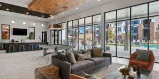 Coronado on Briarwood Gallery 14