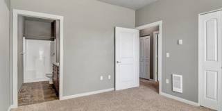 River Ridge Gallery 83