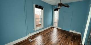 $1000 Move in Special - Beautiful 2 bed 1 bath in unit W/D, renovated kitchen, walkability! Gallery 4