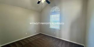 Ranch in Lee's Summit For Lease - Crisp, Clean and New! Gallery 17
