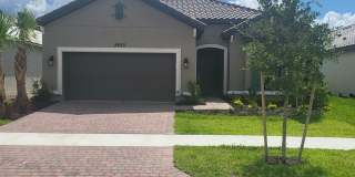 9935 SW Cloister Drive Gallery 1