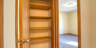 8321 SW Durham Road ~ MOVE IN SPECIAL - First Month's Rent FREE!!! Gallery 13