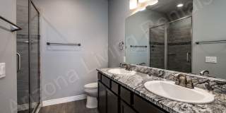 DON'T MISS THIS THREE BEDROOM TOWNHOUSE IN A PRIME LOCATION Gallery 18