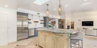 4450 E CAMELBACK Road Gallery 22