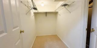 4507 HIGHLAND GREEN Court Gallery 11