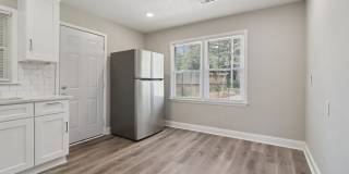 261 Palms Lane SW Gallery 12