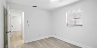 1028 LILLIAN STREET Gallery 10