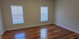 3 bedroom, 1 bath, 2 story half double house Gallery 28