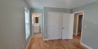 537 Winchester Avenue Gallery 12