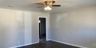 3807 26th Street Gallery 8