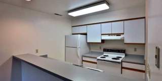 Hamilton Pointe Gallery 1