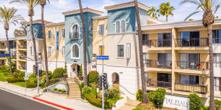 The Plaza at Sherman Oaks Gallery 9