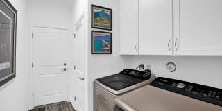 402 Parrot Lane Gallery 14