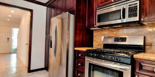 Beautiful 2bd Townhouse With Attached Garage, Private Patio, Pool/Hot Tub, & Clubhouse! Gallery 15