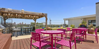 Southtown Flats Gallery 17