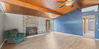 Adorable 3 Bedroom 2 Bathroom Single Story Family Home Gallery 11