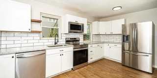 2712 Memorial Avenue Gallery 1