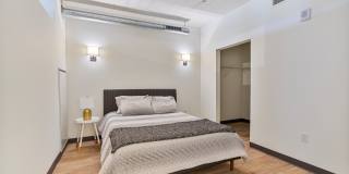 700 Central Gallery 68