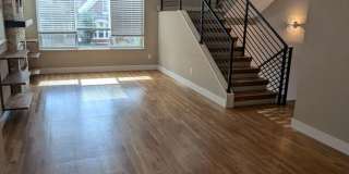 STUNNING 4-LEVEL TOWNHOME IN HIGHLANDS W/ 2-CAR GARAGE +AMAZING ROOFTOP DECK WITH VIEWS! Gallery 9