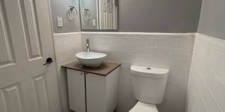 H St/Kingman Park - Renovated 1 bedroom Gallery 9