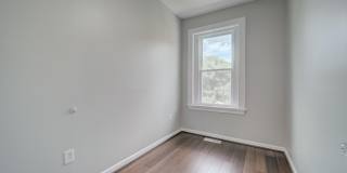 82 T Street NW Gallery 25