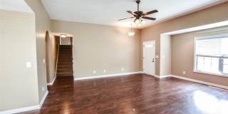 Ranch with Bonus in Fox Crossing! Gallery 5