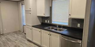 613 Polk Street Gallery 1