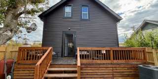 Fully Furnished And Updated 4 bedroom 2 bath house for Lease Gallery 21