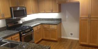 3 BD/3.5 BA Townhouse in downtown Livermore Station, No Pets Gallery 3