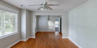 4 Bedroom 2 Bath House in Lawton Bluff - James Island Gallery 11