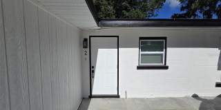 416 W IANTHE Street Gallery 1