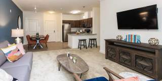 Verde at Greenbelt Station Gallery 5