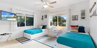 290 Tropic Dr Gallery 19