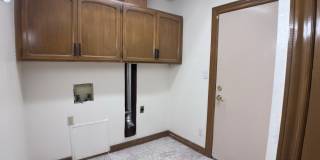 4719 Frankfort Avenue Gallery 33