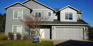 Spacious Central Vancouver 2 Story Home for Lease - 4316 NE 58th Cir Gallery 1