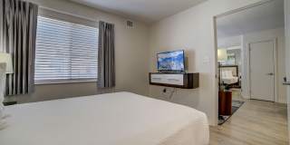 Simplicity at the Rim Gallery 5