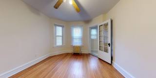 Large 4 Bedroom, 2 Bath House with Hardwood floors, walk in closets and more! Gallery 19