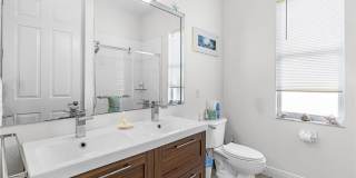 3724 Surfside Boulevard Gallery 15