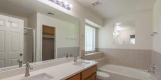 17405 Bronze Lane Gallery 21