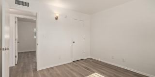 137 S Grande Ave Gallery 6