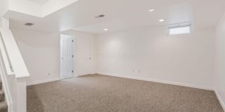 319 W 2nd Avenue Gallery 29