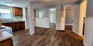Spacious 4bd house | Laundry hooks ups | Driveway Spacious 4bd house | Laundry hooks ups | Driveway Gallery 8