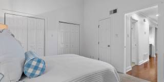 Oak Cove Condo Gallery 12