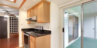 Location, Location, Location 3-bedroom Sammamish Bluffs Condo Location, Location, Location 3-bedroom Sammamish Bluffs Condo Gallery 11