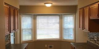 AVAILABLE NOW – Reserve Now! 3 bed, 2 bath Gallery 12