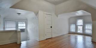 Great CENTRAL Location 5 Bedroom House - Virtual Showings Available Gallery 30