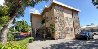 11 SW 32nd Ave Gallery 1